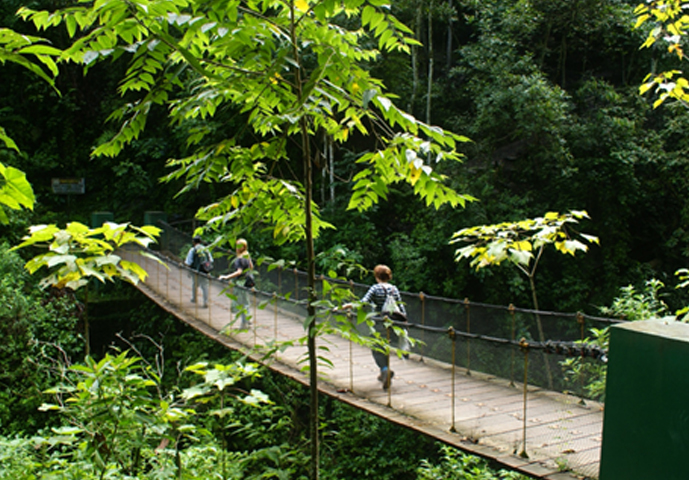 Tejiendo experiencias del bien vivir 'en los andes amazónicos'
